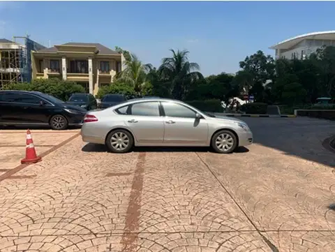 Nissan Teana 2011 Bensin
