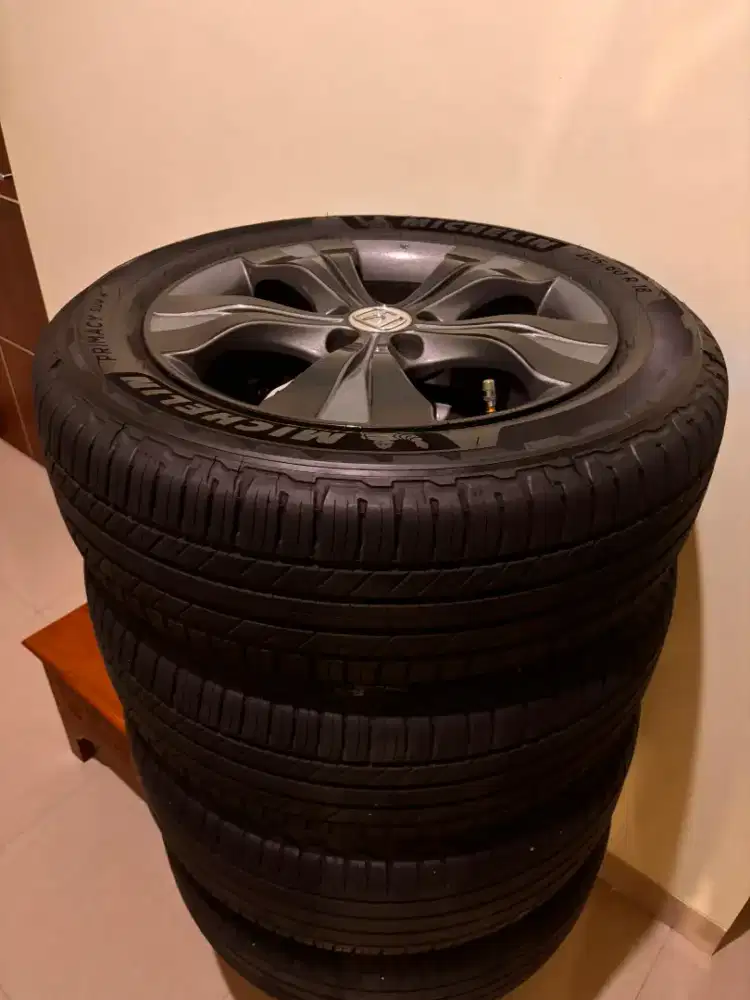 Velg OEM CRV Gen 4 + 4 Ban Michelin 225/60/R18