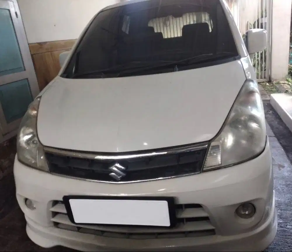 Dijual: Suzuki Karimun Estillo 2012 M/T – Putih