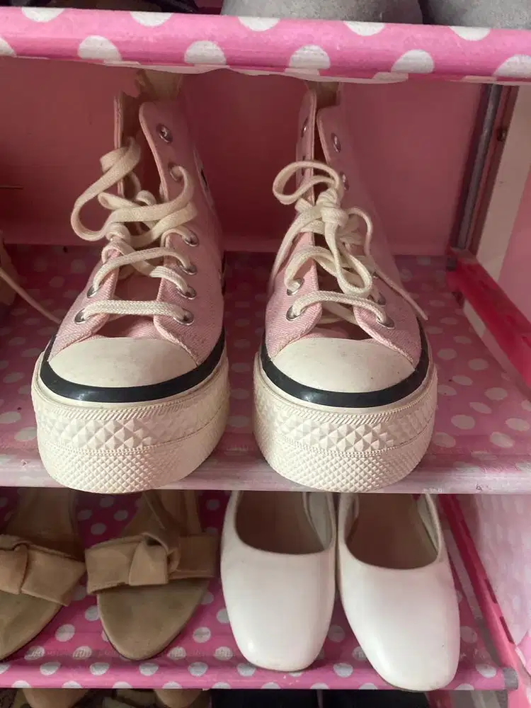 converse baru belum pernah dipakai