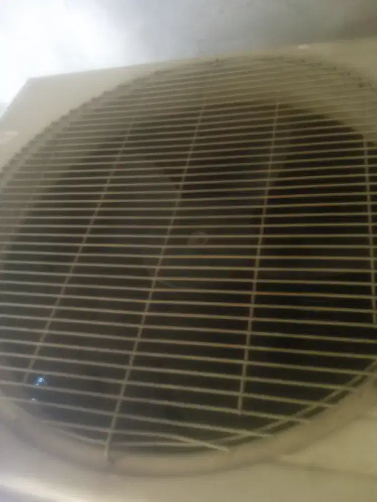 Beli AC bekas semua merek