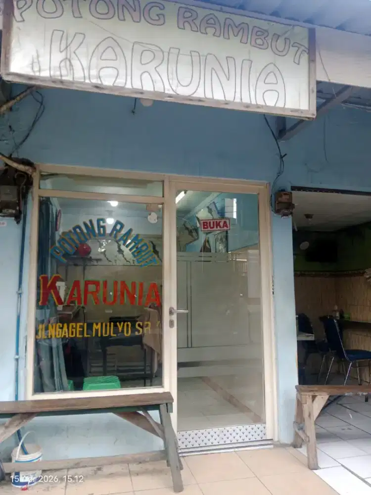 d cari tukang potong rambut