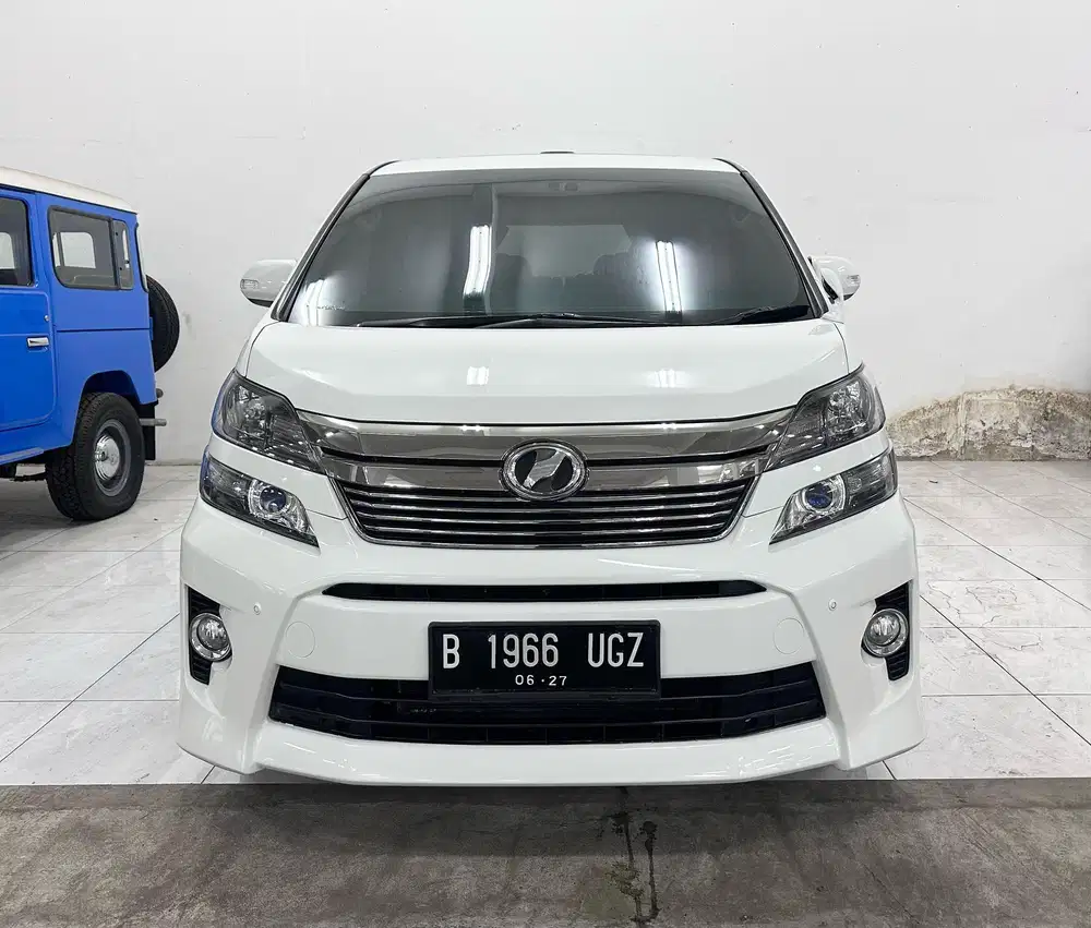 Vellfire ZG 2014 Km Low Tangan1 Full Ori Seperti Baru