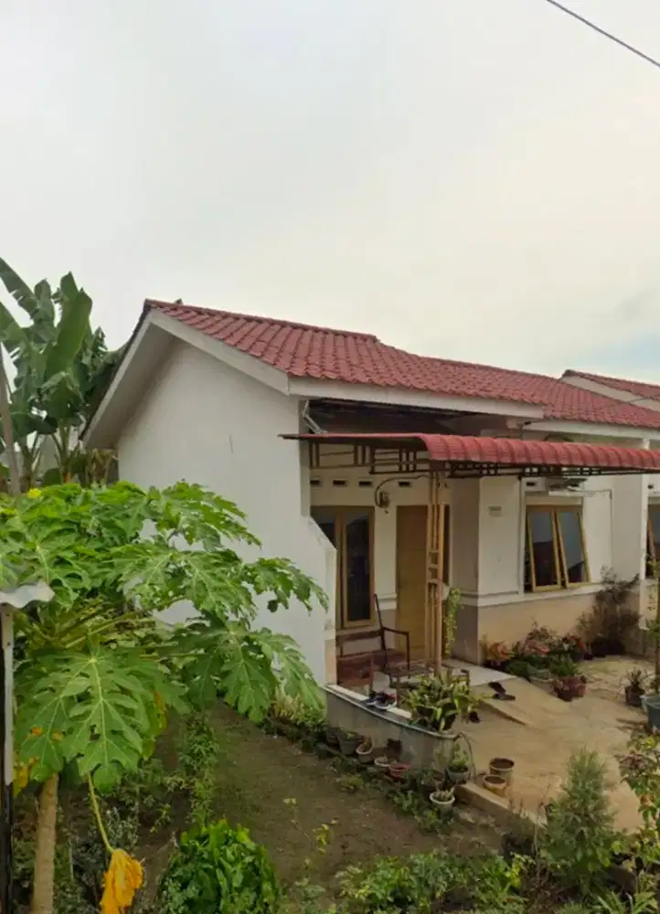 Over Kredit/Jual Rumah KPR murah lokasi Strategis dan siap huni