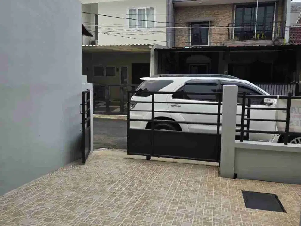 Di Jual CEPAT RUMAH siap huni di cluster Sektor 7c Gading Serpong