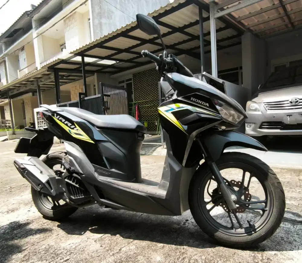 Jual motor Honda Vario 125 CBS 2024 Bandung