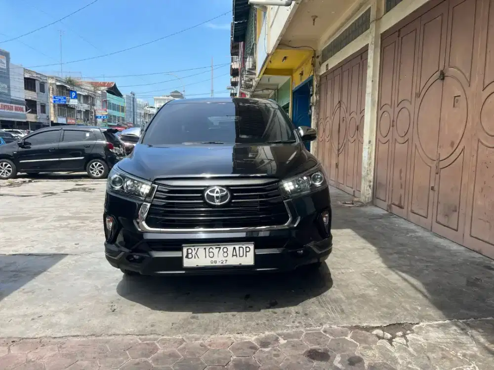 Odo 17xxx, Toyota Kijang Innova venturer diesel matic 2022