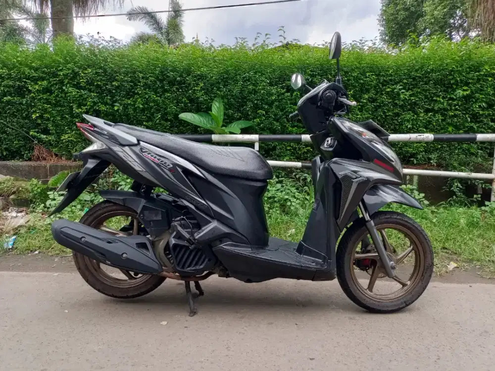 VARIO KZR 125 2012