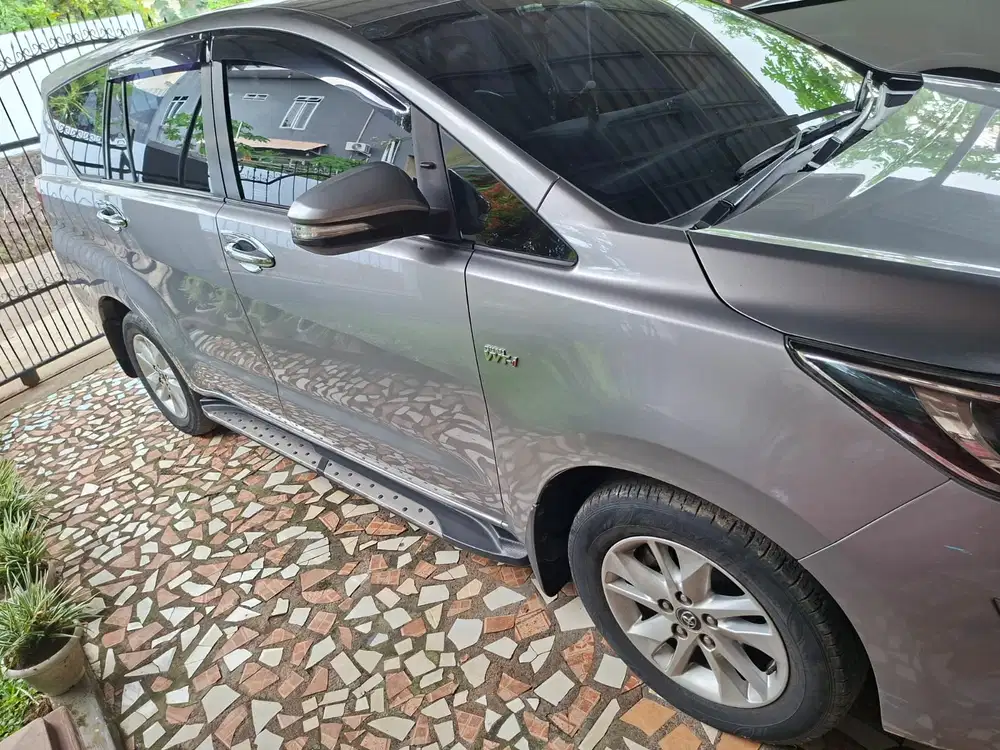Toyota Kijang Innova 2016 Bensin
