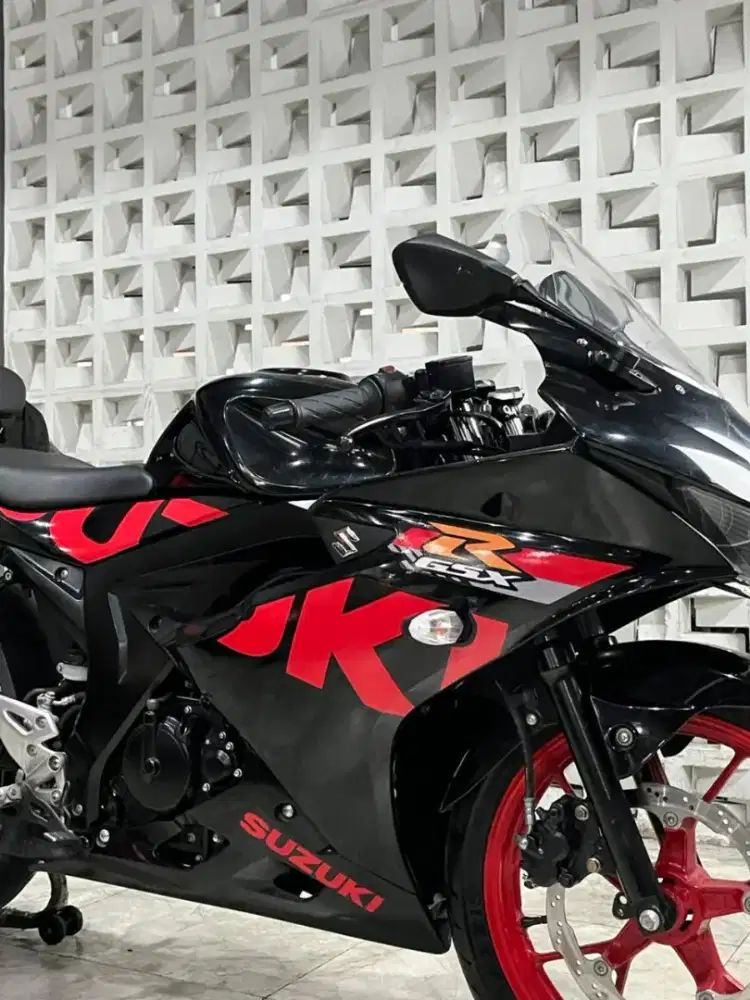 SUZUKI GSX 150R 2019 - Chintia Mustika