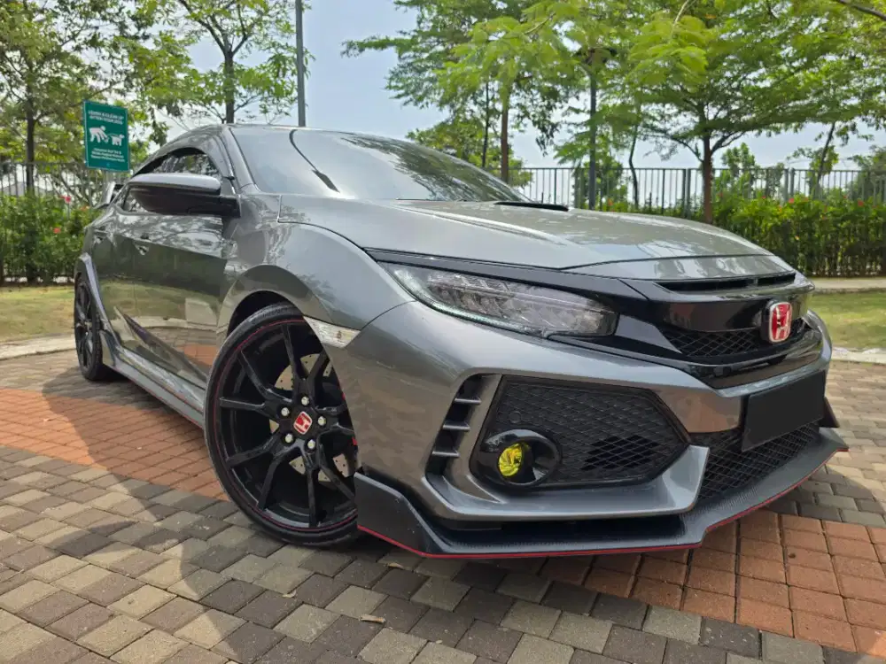 Dijual Honda CIVIC-R 2.0 MT 2019 (LOW KM)
