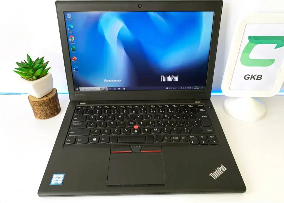 Laptop Lenovo Thinkpad bekas murah gresik kota Ram 8gb ngebut pakai Ss