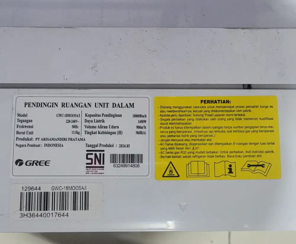 Dijual AC merk Gree 2 PK, mulus dan bagus seperti baru