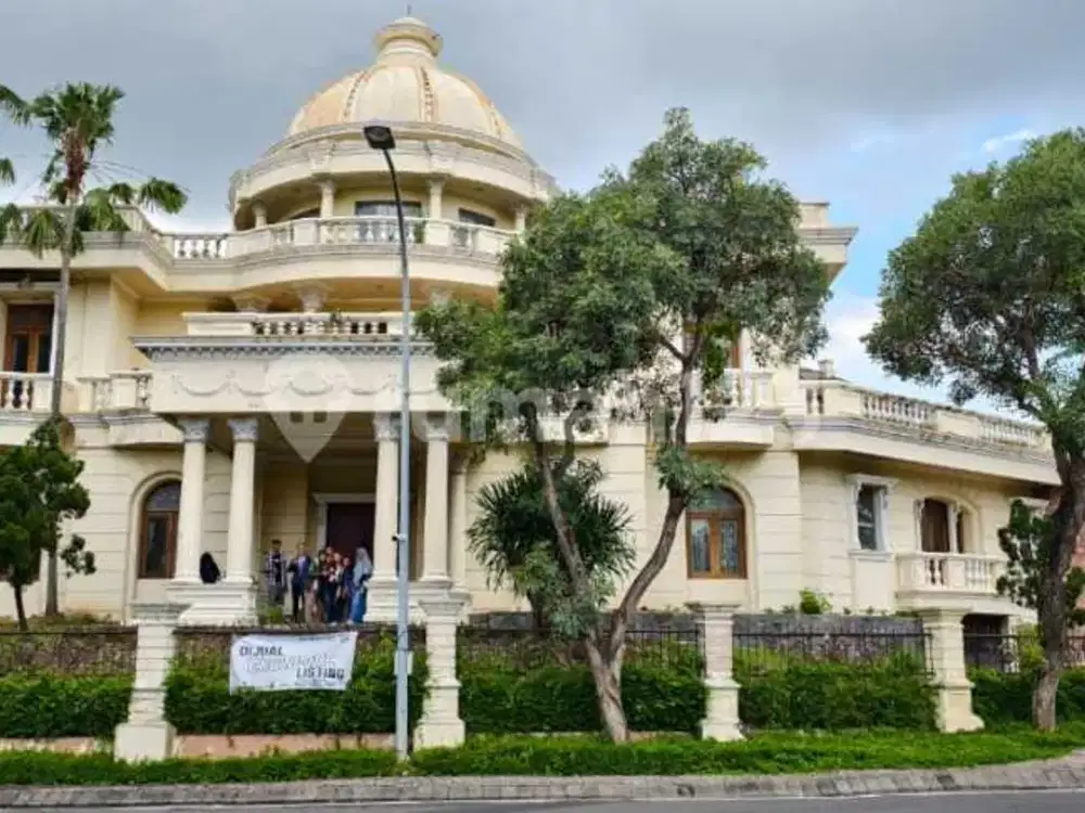Dijual Rumah Mewah Raya Golf Citraland Surabaya