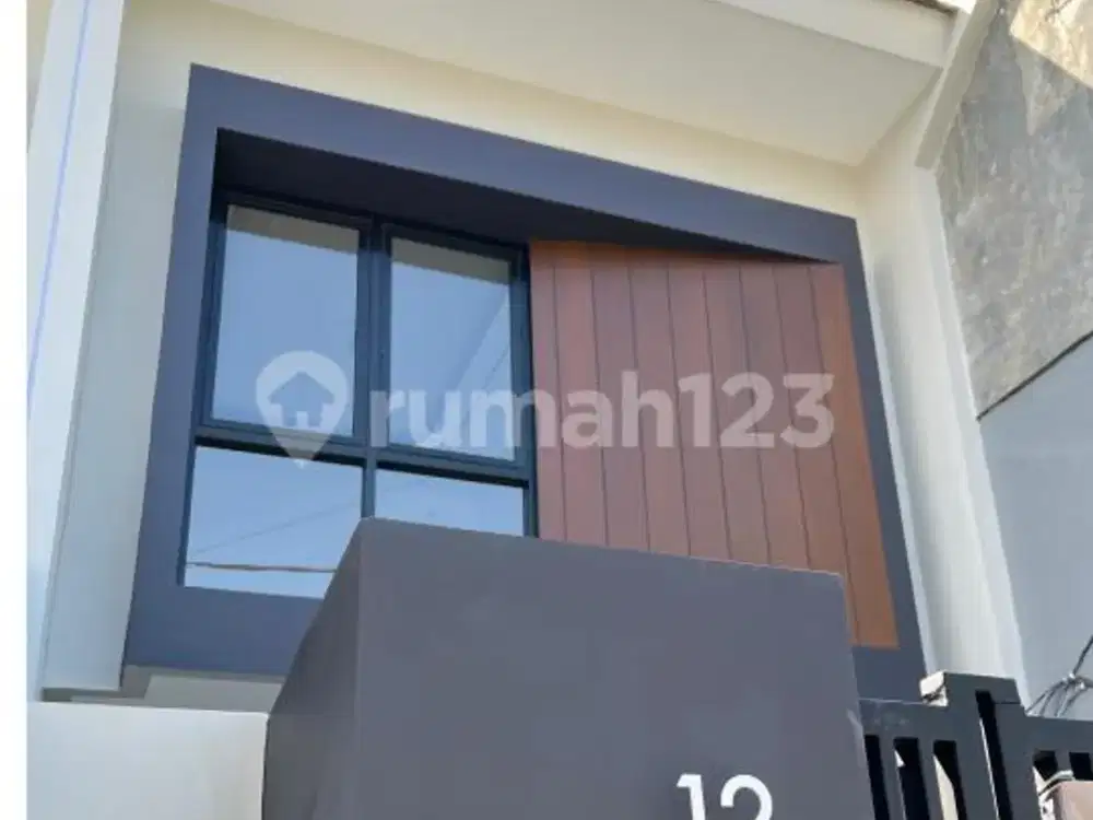 Rumah Manukan Baru Gress 2 Jejer Jual Hanya Sisa 1 Unit Saja