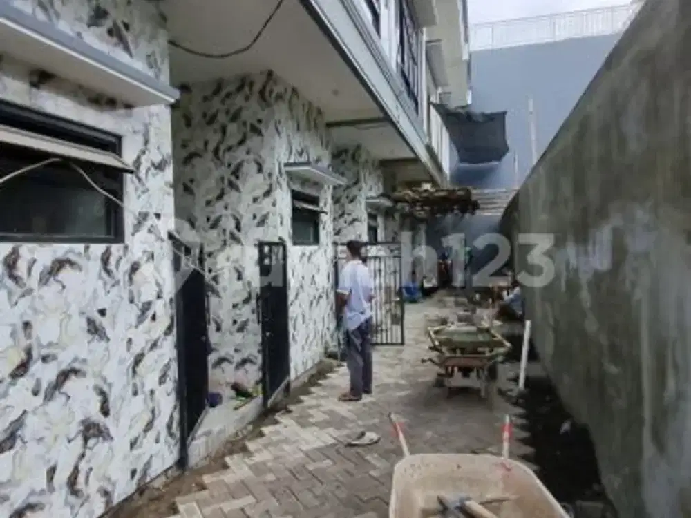 Sewa Rmh Baru 2Lt Sewa di Lebak Arum.