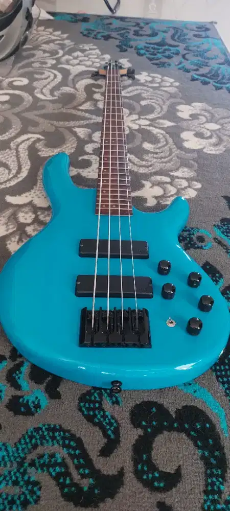 Dijual Bass Cort Artisan deluxe