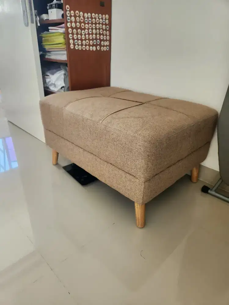 Sofa stool coklat susu