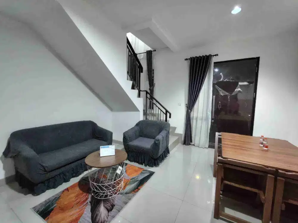DISEWAKAN RUMAH MILENIAL 4,5X10 SIAP HUNI