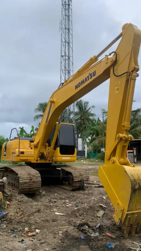 Excavator PC200-7 th 2009 harga 350jt NEGO