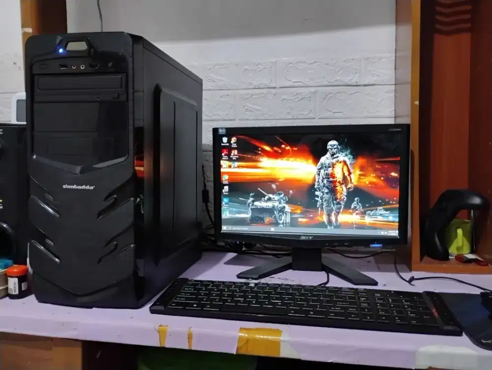 Pc editing dan gaming ringan / intel core gen4 + ram 8gb + monitor 16