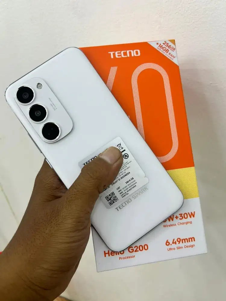 TECNO SPARK 40 PRO+ RAM 8/256GB FULL SET