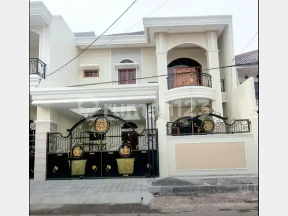 Dijual Cepat Rumah 2 Lantai Siap Huni di Manyar Rejo