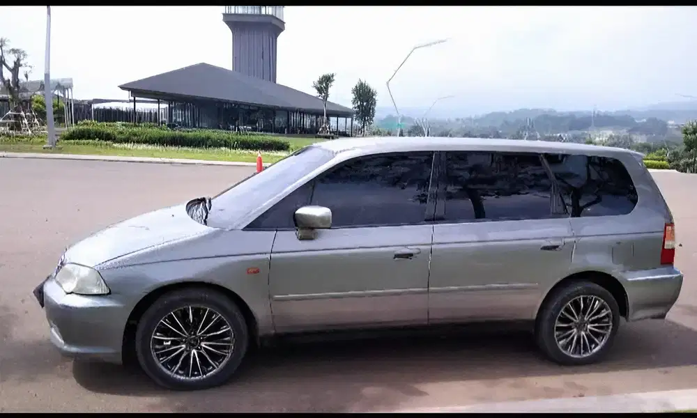 Honda Odyssey 2001 Bensin