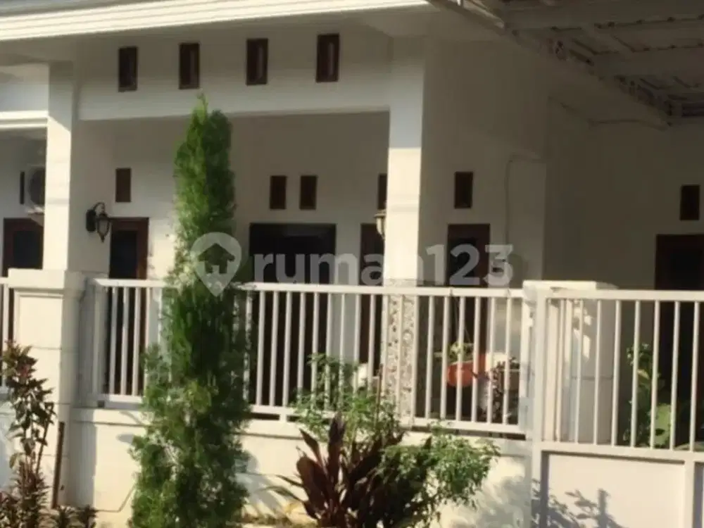 Dijual Rumah Siap Huni, Semi Furnished di Pondok Jati Sidoarjo