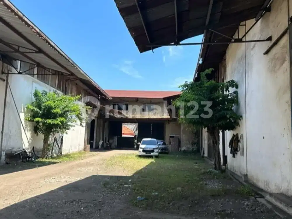 Gudang & Kantor Perak - Semampir, LT 4000, Dekat Pelabuhan & Toll