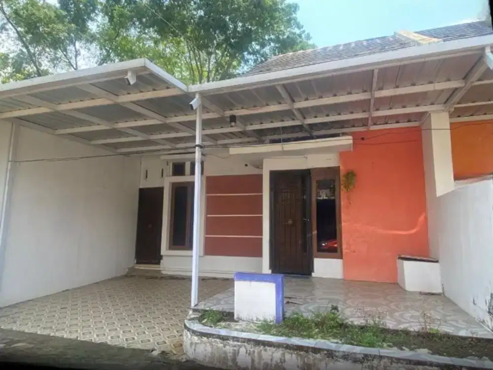 Dijual Rumah sekitar Jalan Poros Kariango, Maros