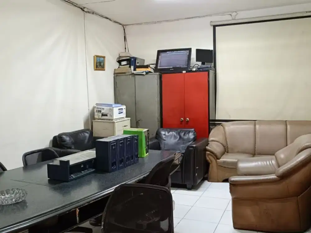 HANYA 1 DI KAPUK! Gudang 3.000 m² Siap Pakai – Lokasi Emas, Harga Nego!