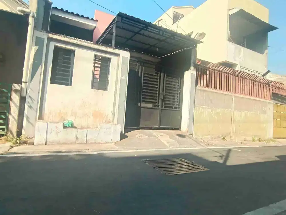Rumah Tengah Kota Solo | Kampung Baru | Cocok Renov Villa | SHM | 600 Jt Nego