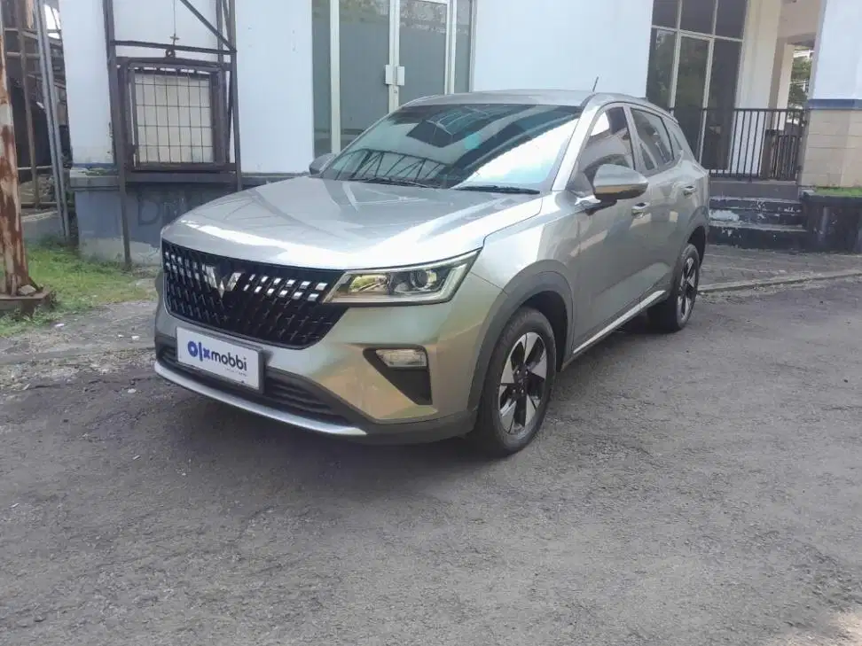 Like New - Wuling Alvez 1.5 CE Bensin AT 2023 Abu