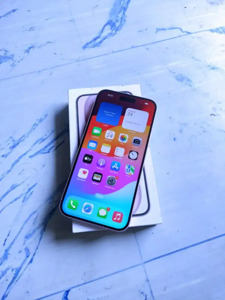 IPhone 15 128 gb ,pink