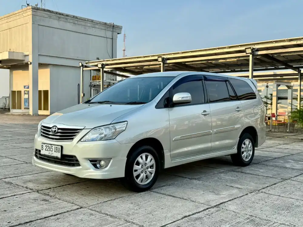 Toyota Kijang Innova G Luxury 2011