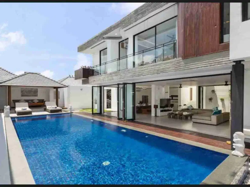 For Sale Villa, Lokasi Super Strategis, Dekat Finns Beach Club