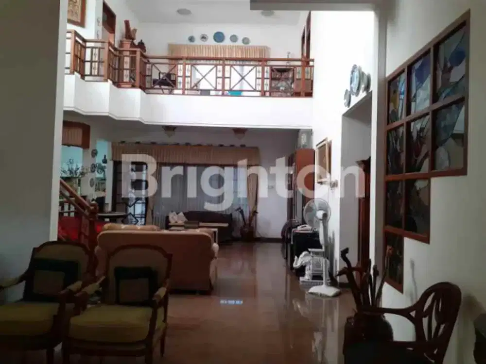 Rumah Mewah Kalijudan Ada Taman Dpn Blkng Bagus Terawat Bisa Nego