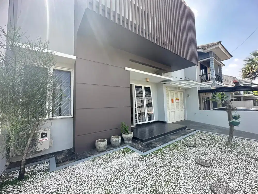 Dijual Rumah 2 lantai Full Furnished di Nusa Loka BSD City Tangerang