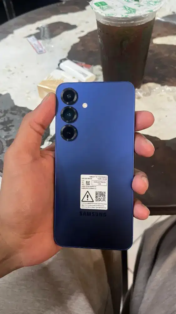 Samsung s25 12/256 Mulus