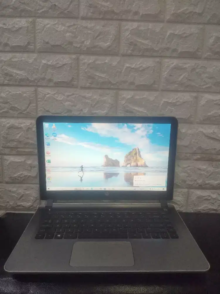 bu jual HP Pavilion 14 i5gen6 4gb/500gb