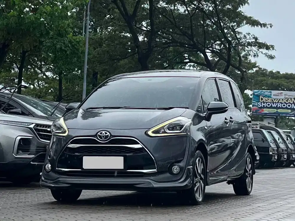 TERAWAT ‼️ TOYOTA SIENTA Q 1.5 AT CVT 2018 ABU