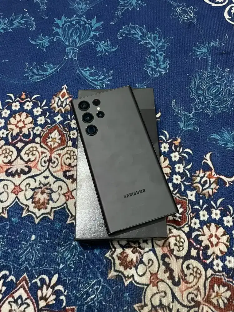 Samsung S22 ultra 5g 12/256 gb