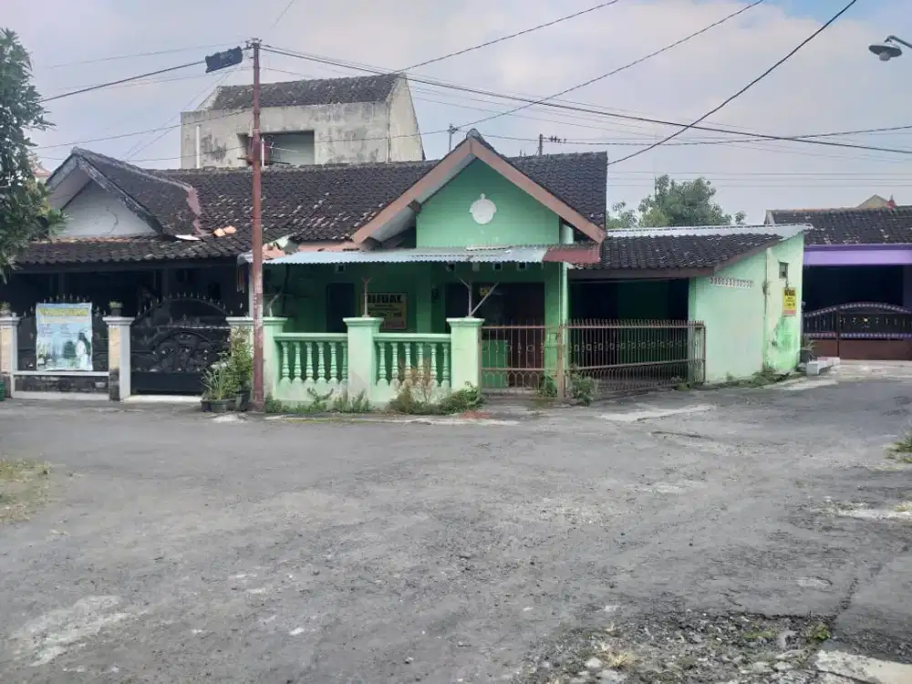 DIJUAL RUMAH DI PERUM GEDONGAN