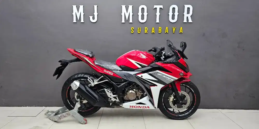 Honda CBR 150R Tahun 2016 // PLAT BARU