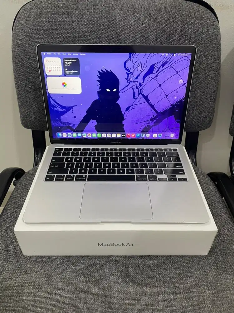 MacBook Air M1 2020 8/256GB iBox
