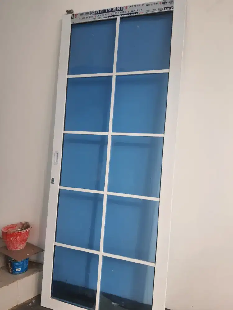 Pintu alumunium