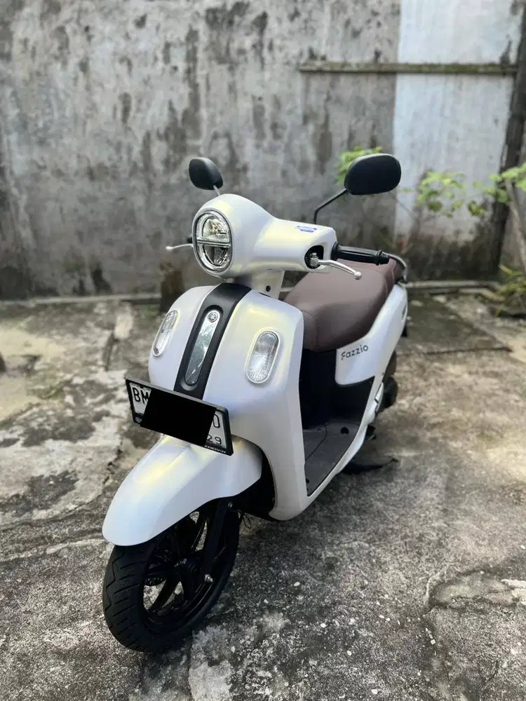 Yamaha Fazzio LUX 2024 Hybrid (Tipe Tertinggi) – Seperti Baru!!!