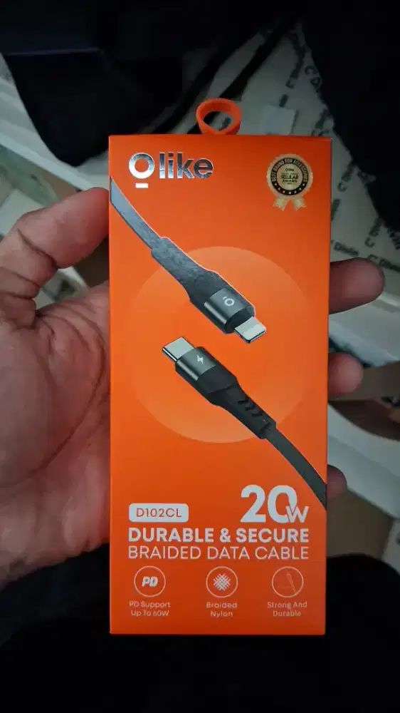 kabel data olike D102CL type c to lightning ip 20w