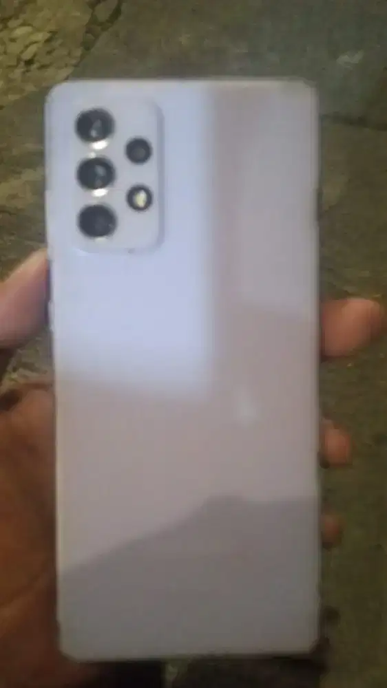 Samsung galaxi A72 8/128 minus tc retak & fungsi normal semua